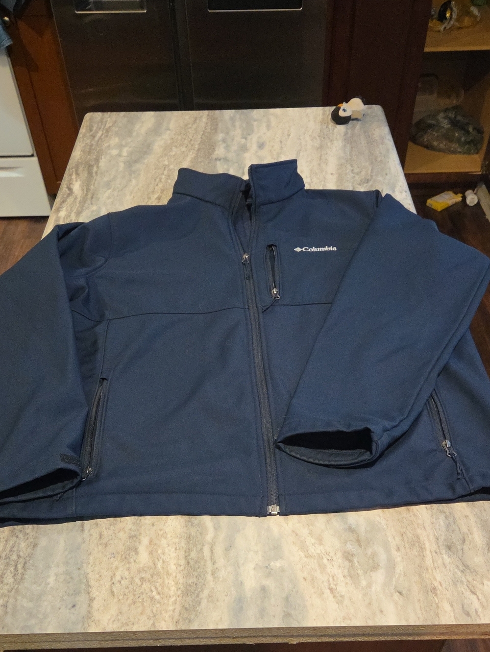 Columbia Men's Navy Full-Zip Softshell Jacket